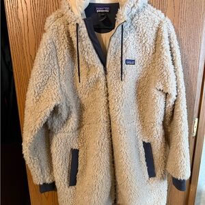 Patagonia large coat
